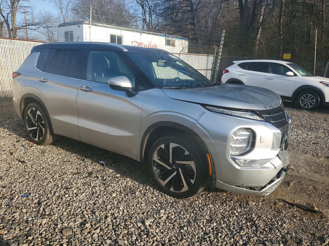 2024 MITSUBISHI OUTLANDER SEL photo 4