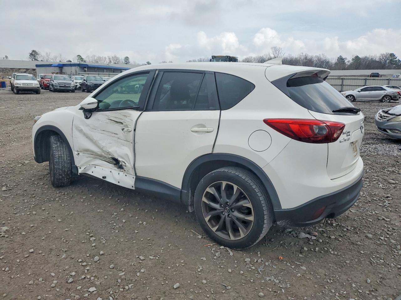 2016 MAZDA CX-5 GT photo 2