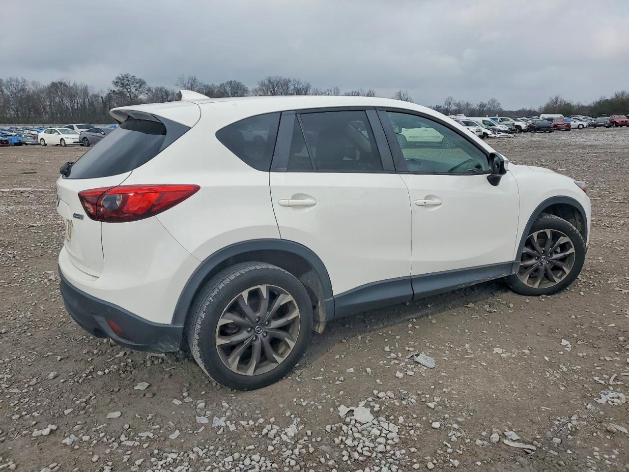2016 MAZDA CX-5 GT photo 3