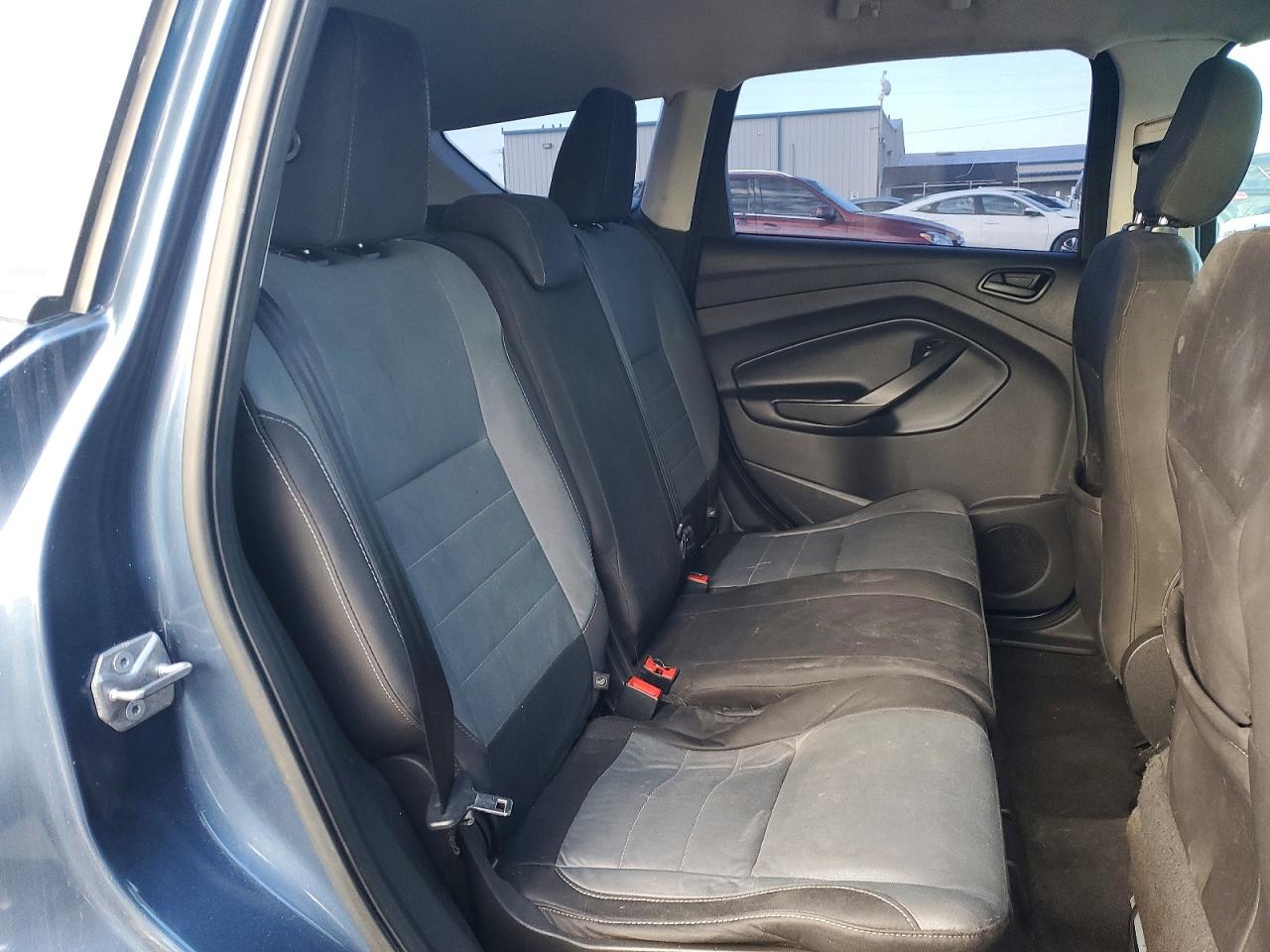 2018 FORD ESCAPE S photo 11