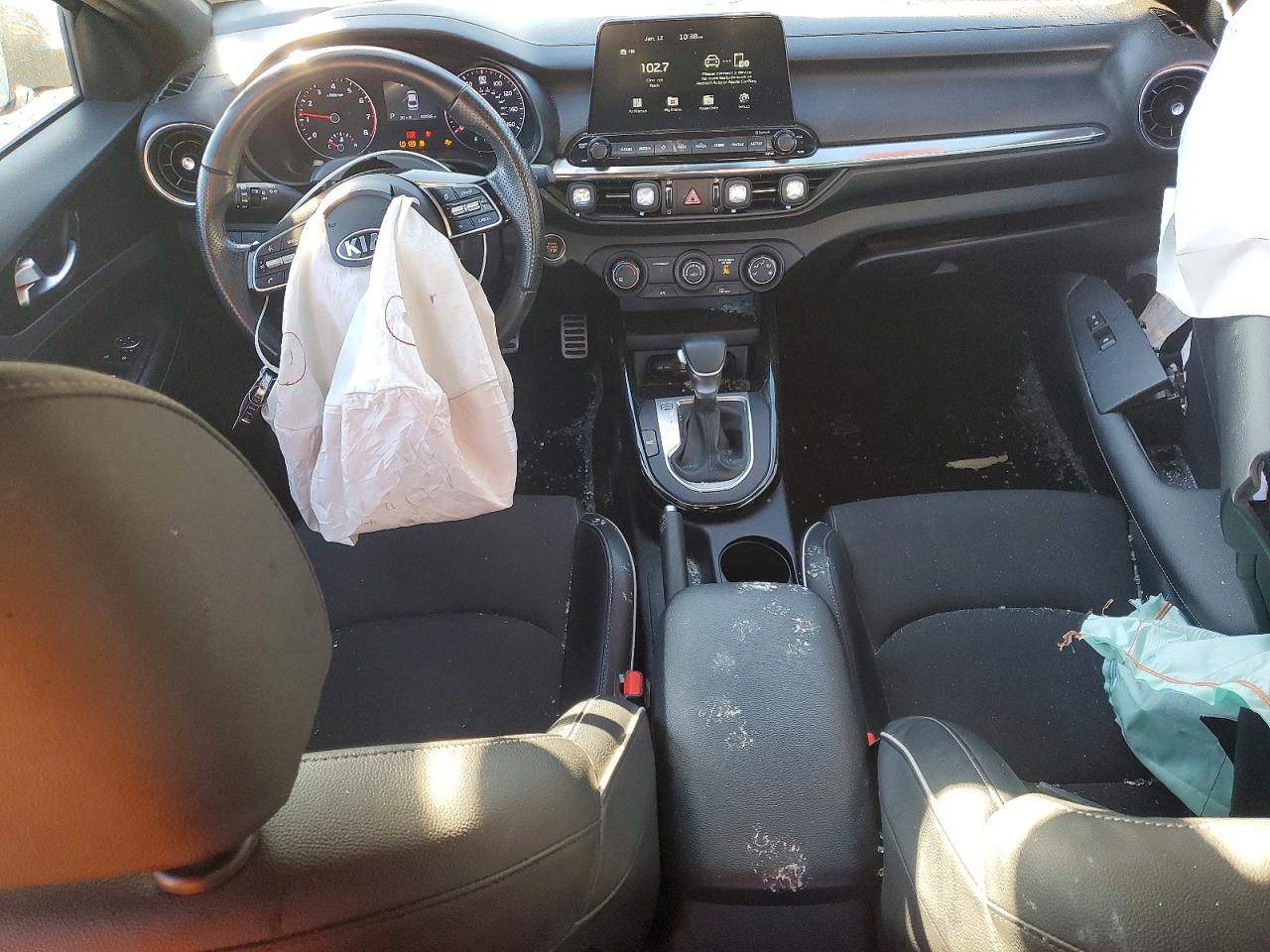 2021 KIA FORTE GT LINE photo 8