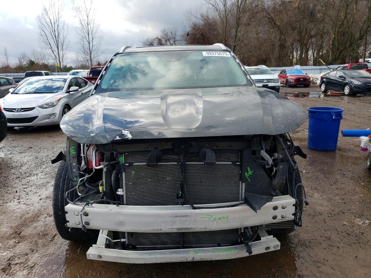 2022 TOYOTA HIGHLANDER XLE photo 9