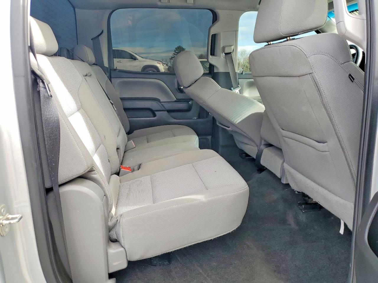 2018 CHEVROLET SILVERADO C1500 photo 10