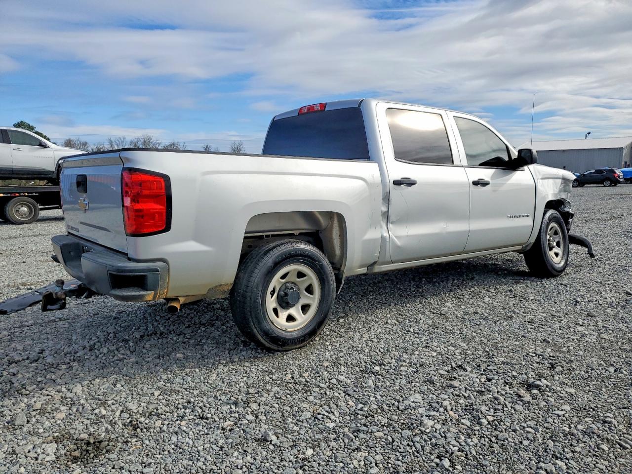 2018 CHEVROLET SILVERADO C1500 photo 3
