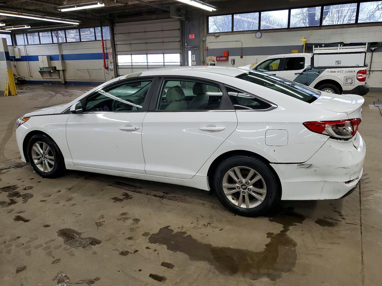 2016 HYUNDAI SONATA SE photo 2