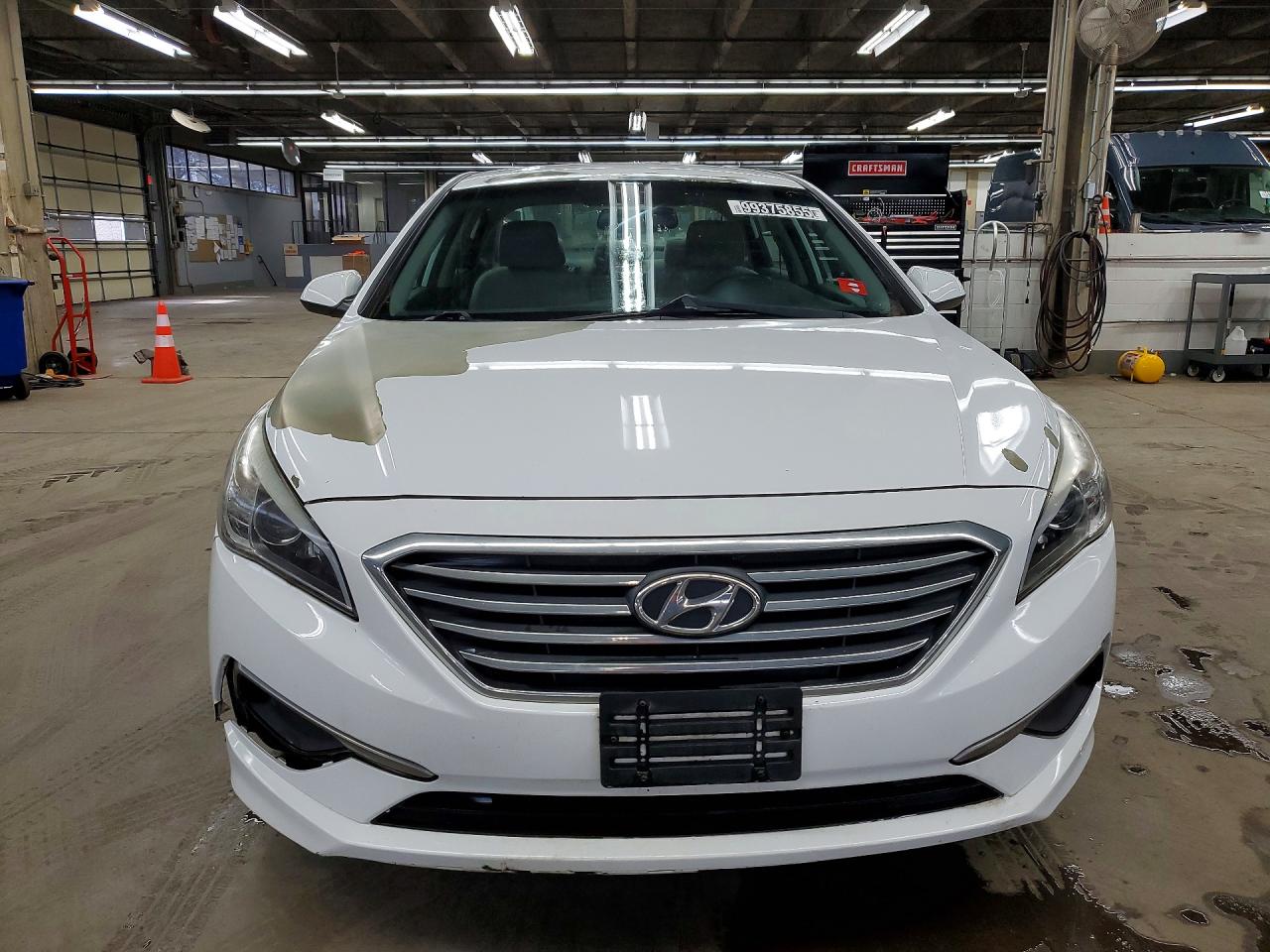 2016 HYUNDAI SONATA SE photo 5