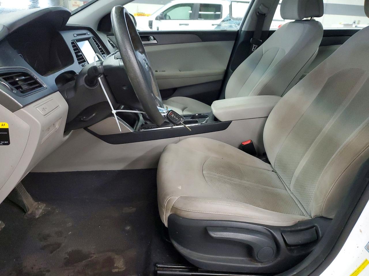 2016 HYUNDAI SONATA SE photo 7