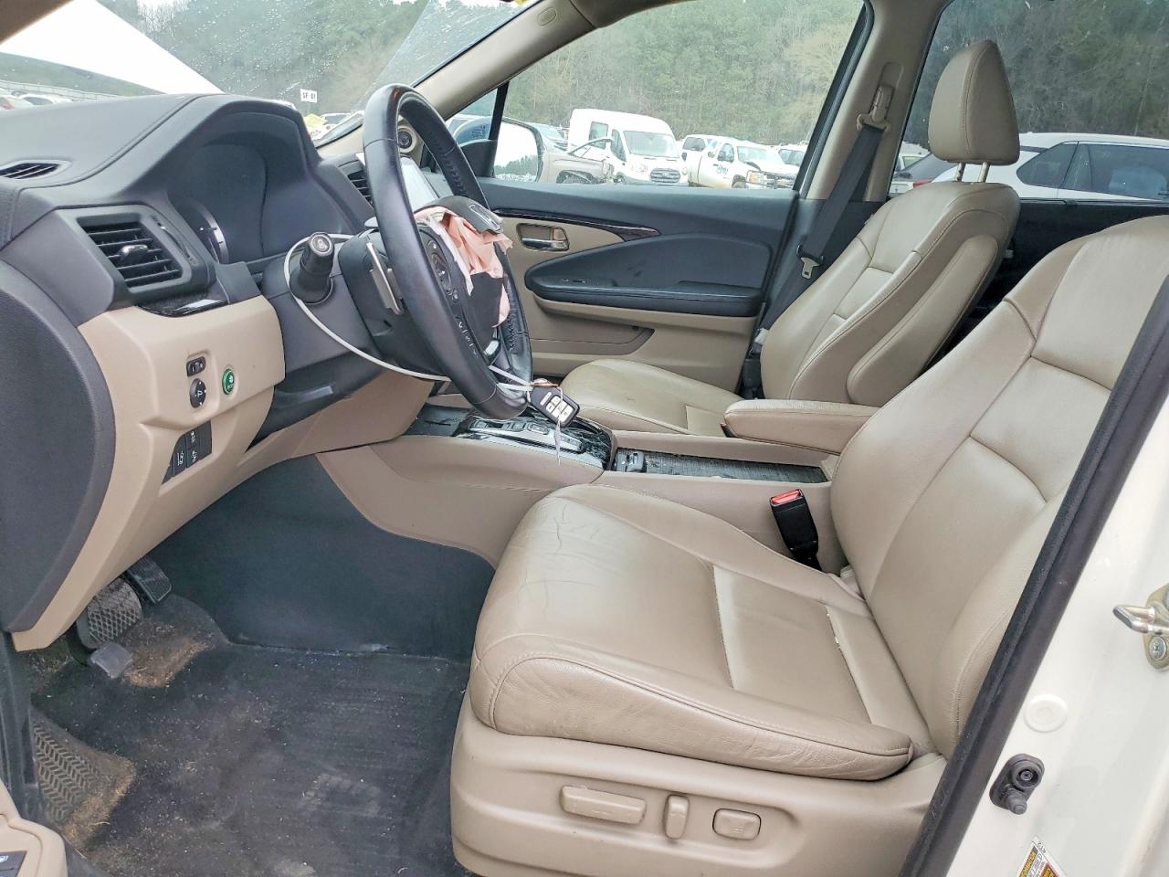 2016 HONDA PILOT TOURING photo 7