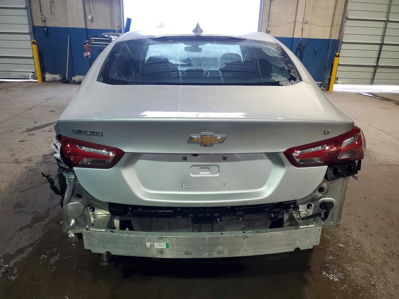 2022 CHEVROLET MALIBU LT photo 6