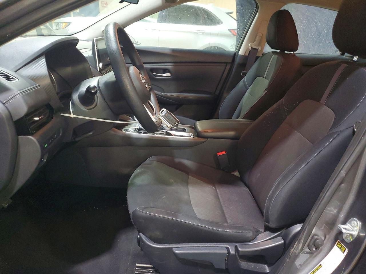 2024 NISSAN SENTRA SV photo 7