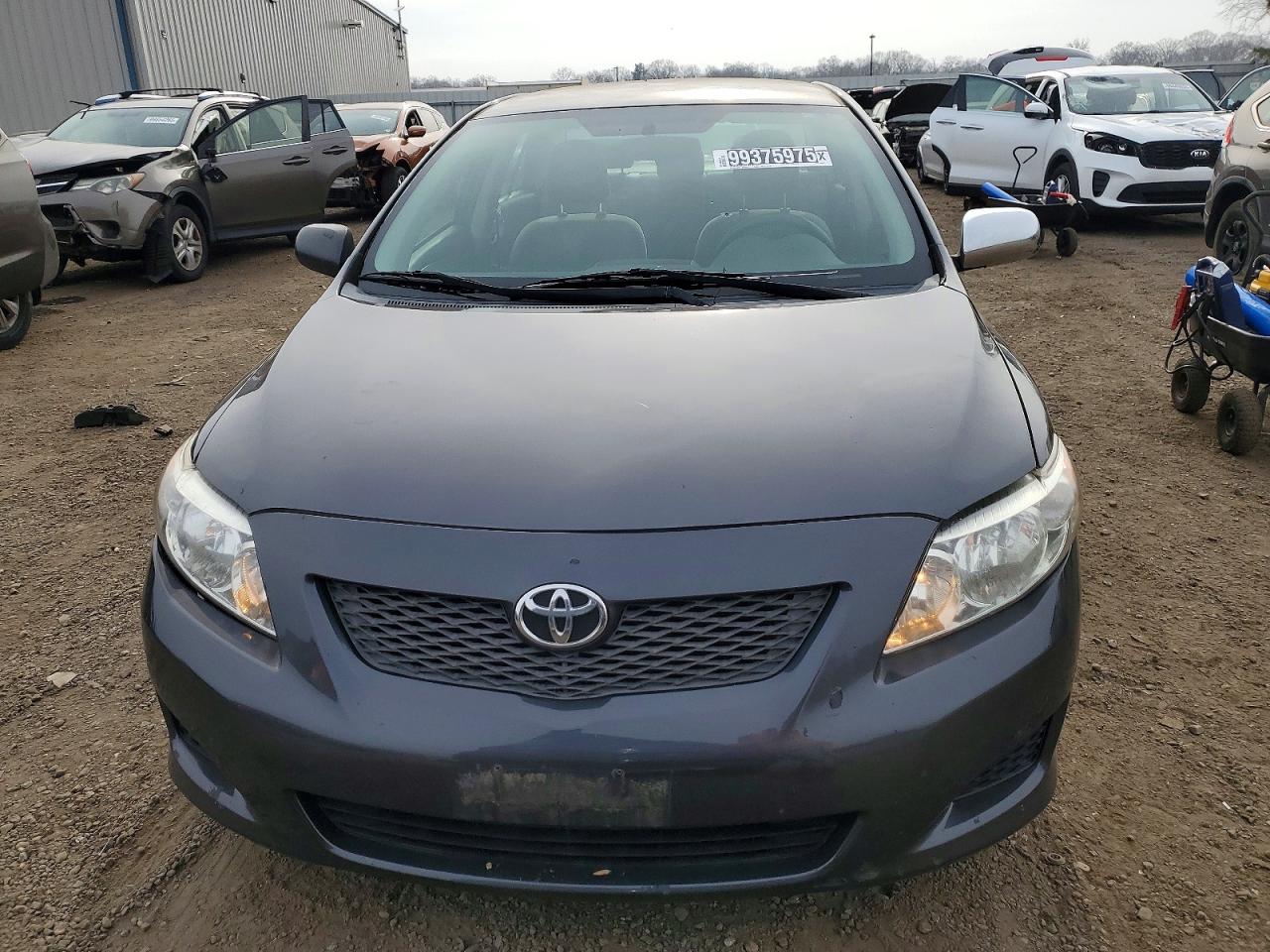 2010 TOYOTA COROLLA LE photo 5