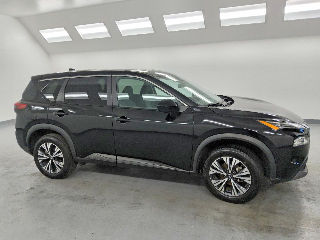 2023 NISSAN ROGUE SV photo 4