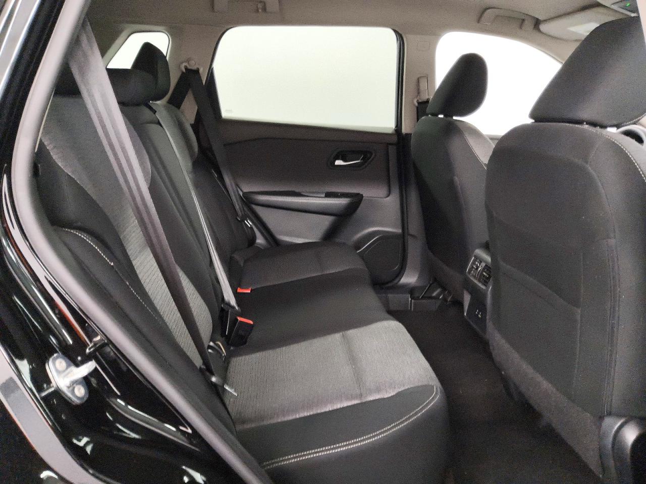 2023 NISSAN ROGUE SV photo 11