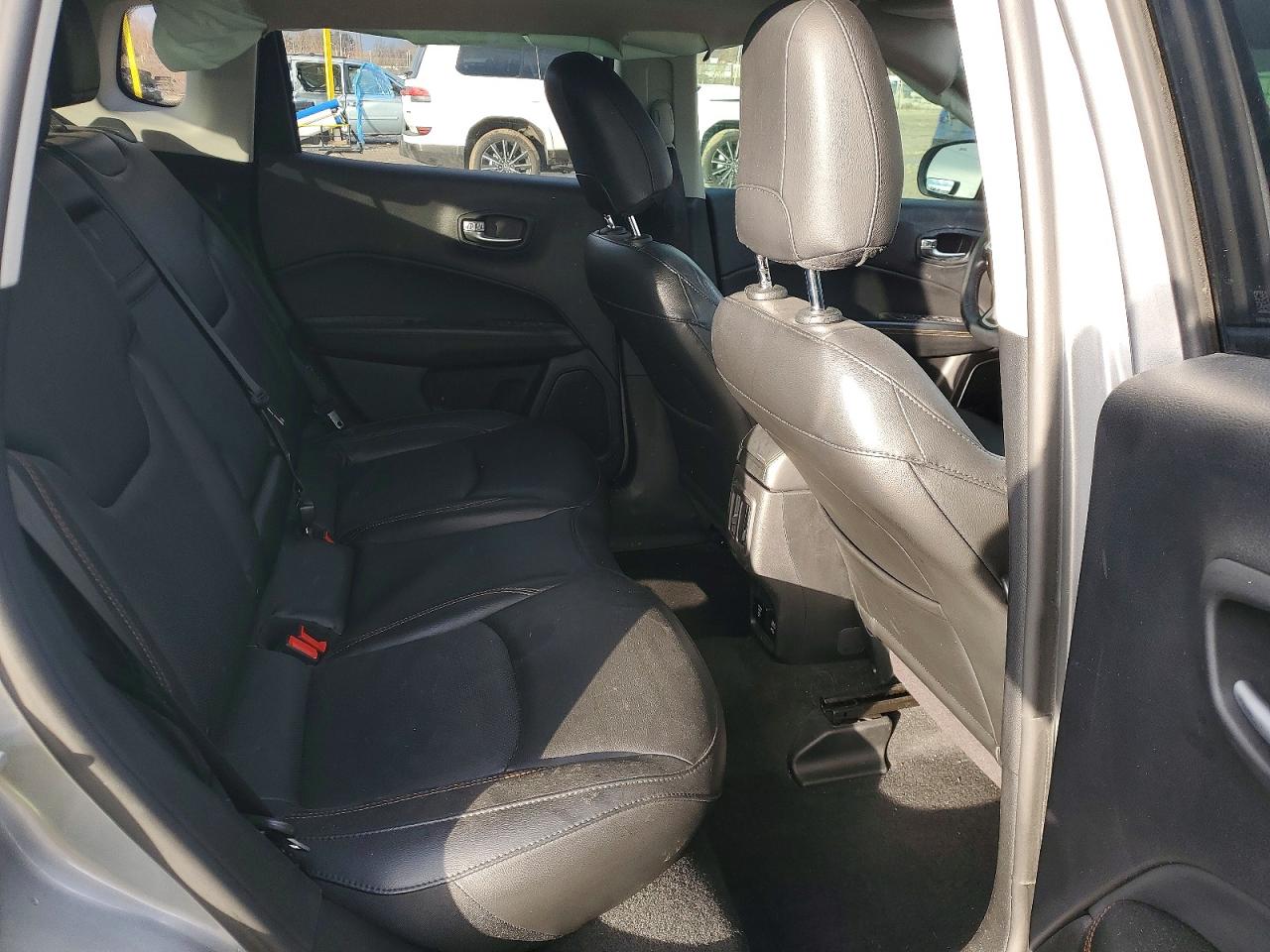 2019 JEEP COMPASS LIMITED photo 11