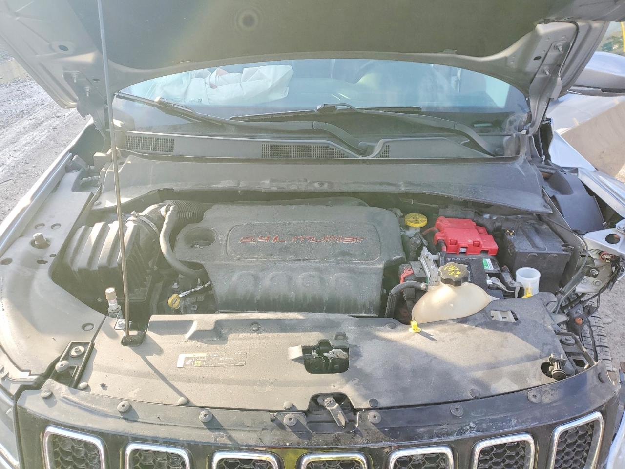 2019 JEEP COMPASS LIMITED photo 12