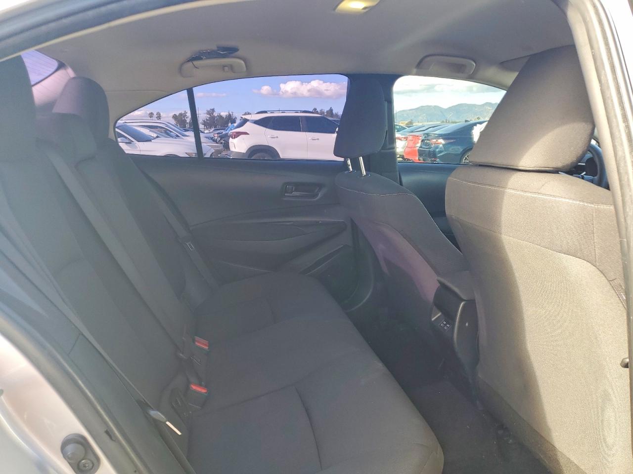 2024 TOYOTA COROLLA photo 10