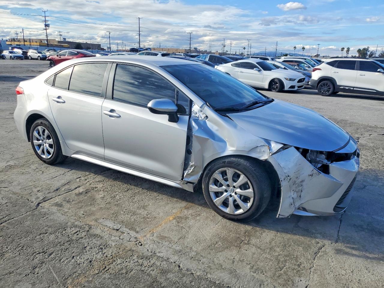 2024 TOYOTA COROLLA photo 4