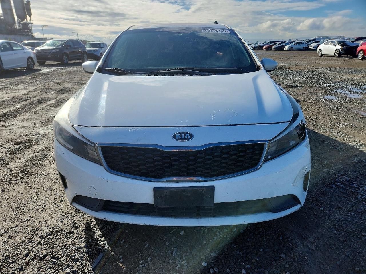 2017 KIA FORTE LX photo 9