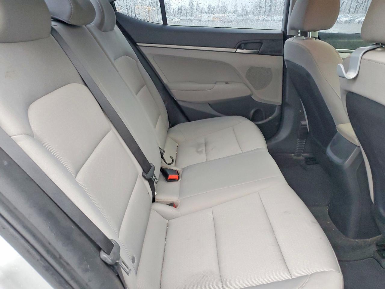 2018 HYUNDAI ELANTRA SE photo 19