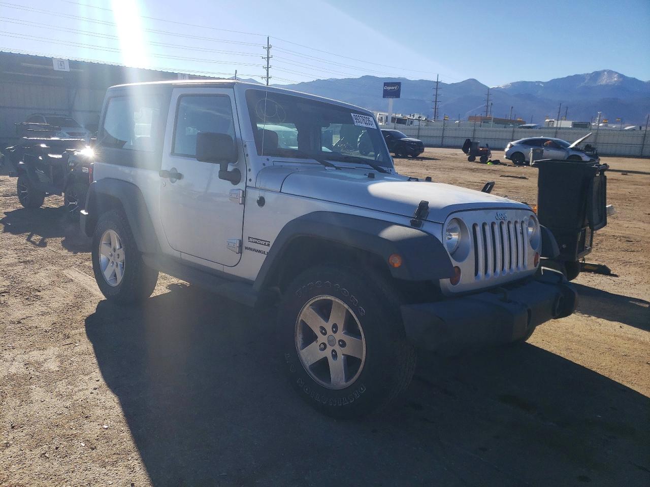 2011 JEEP WRANGLER SPORT photo 4