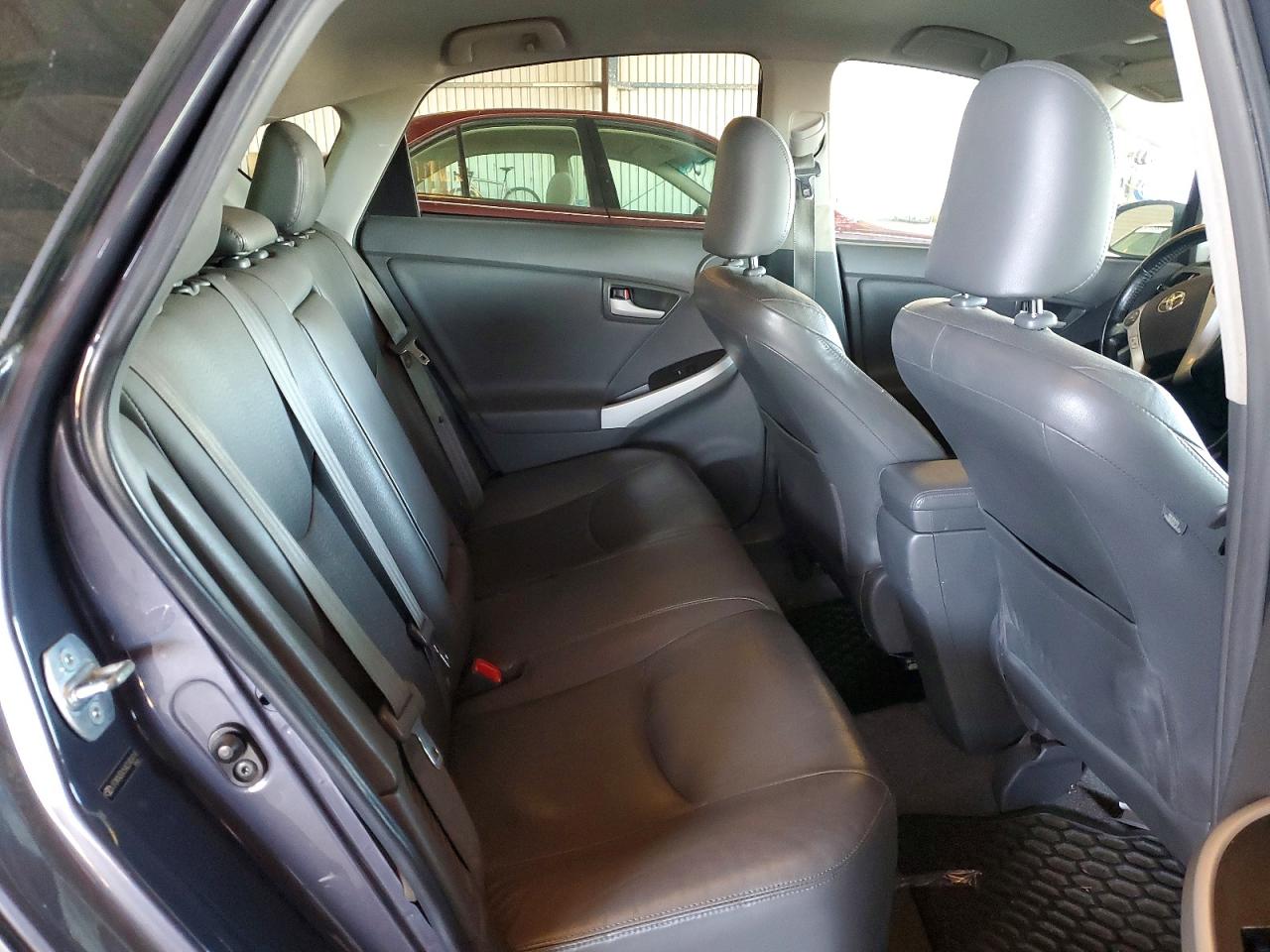 2010 TOYOTA PRIUS photo 10
