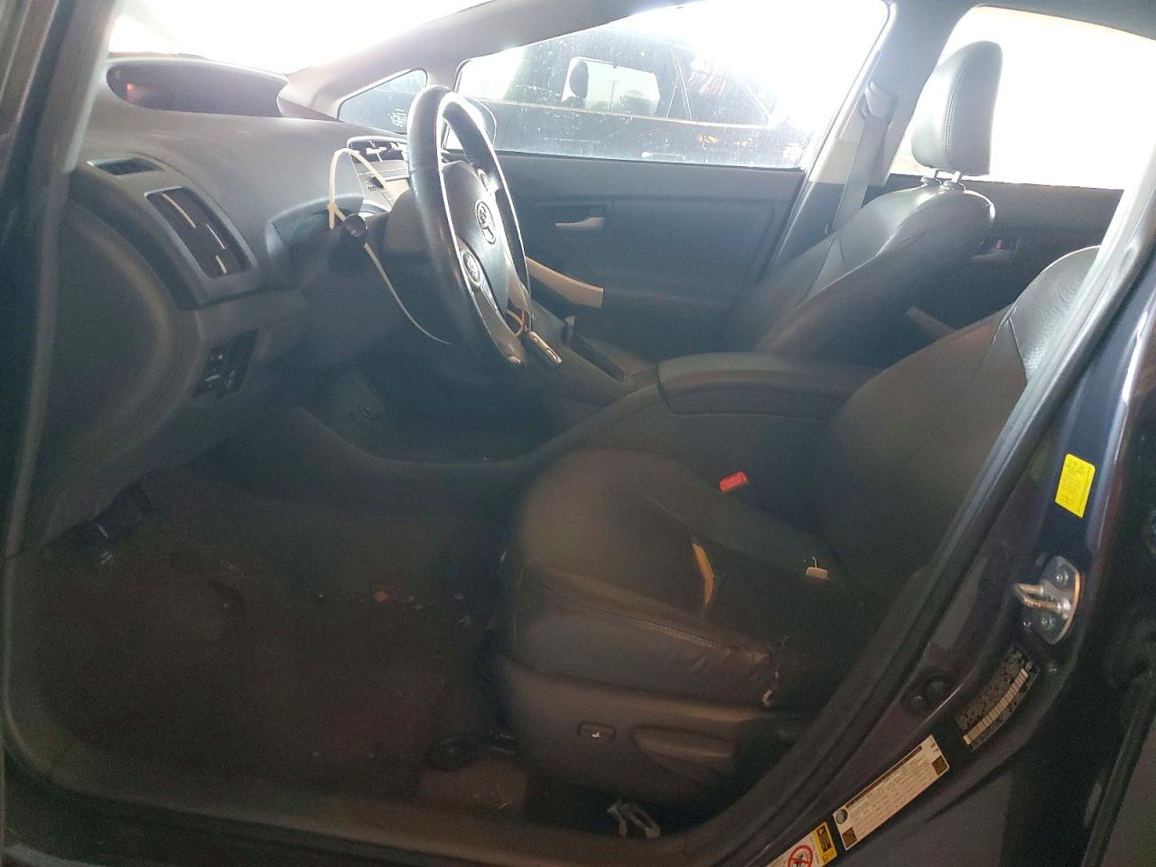 2010 TOYOTA PRIUS photo 7