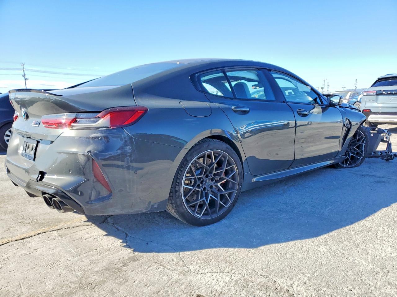 2025 BMW M8 photo 3