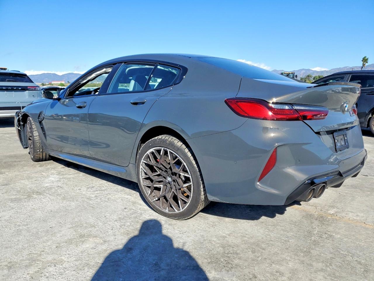 2025 BMW M8 photo 2