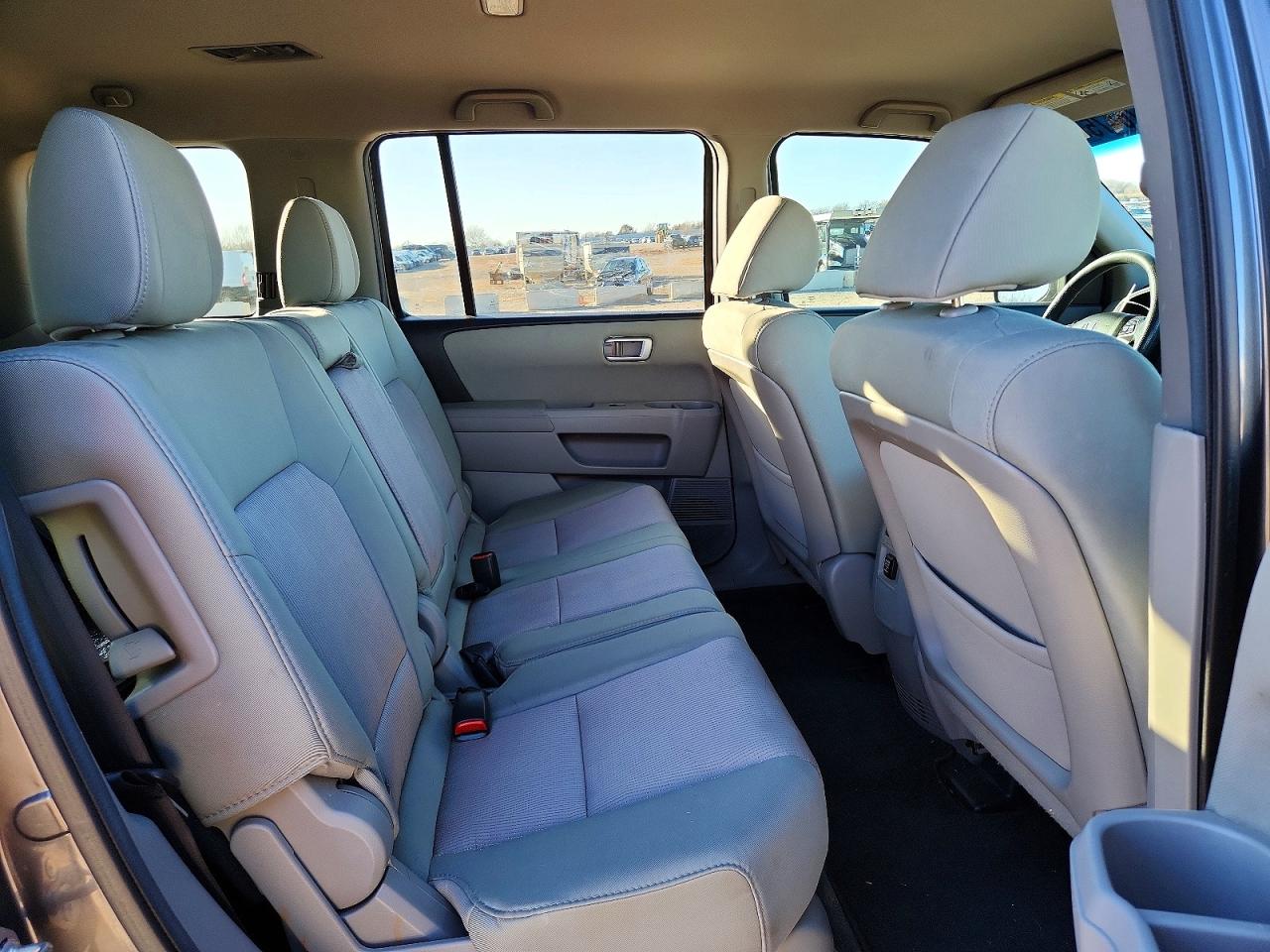 2013 HONDA PILOT EX photo 11