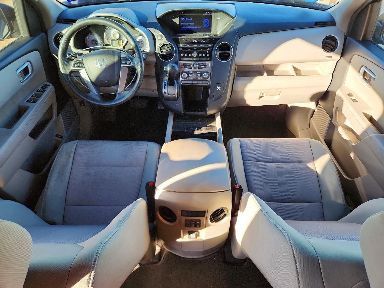 2013 HONDA PILOT EX photo 8
