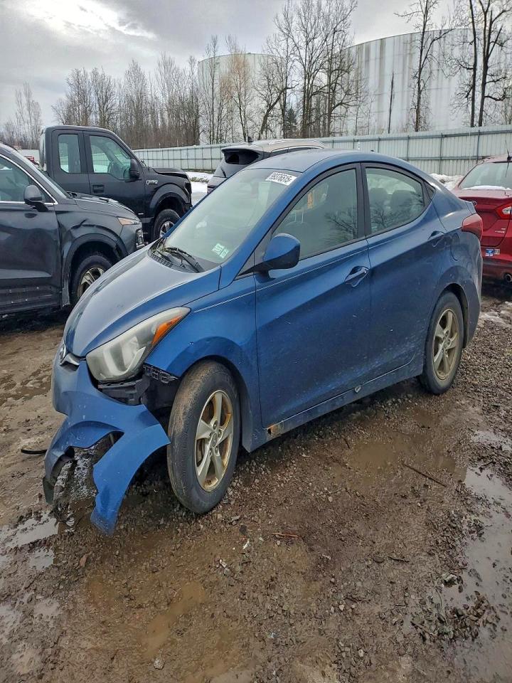 2014 HYUNDAI ELANTRA