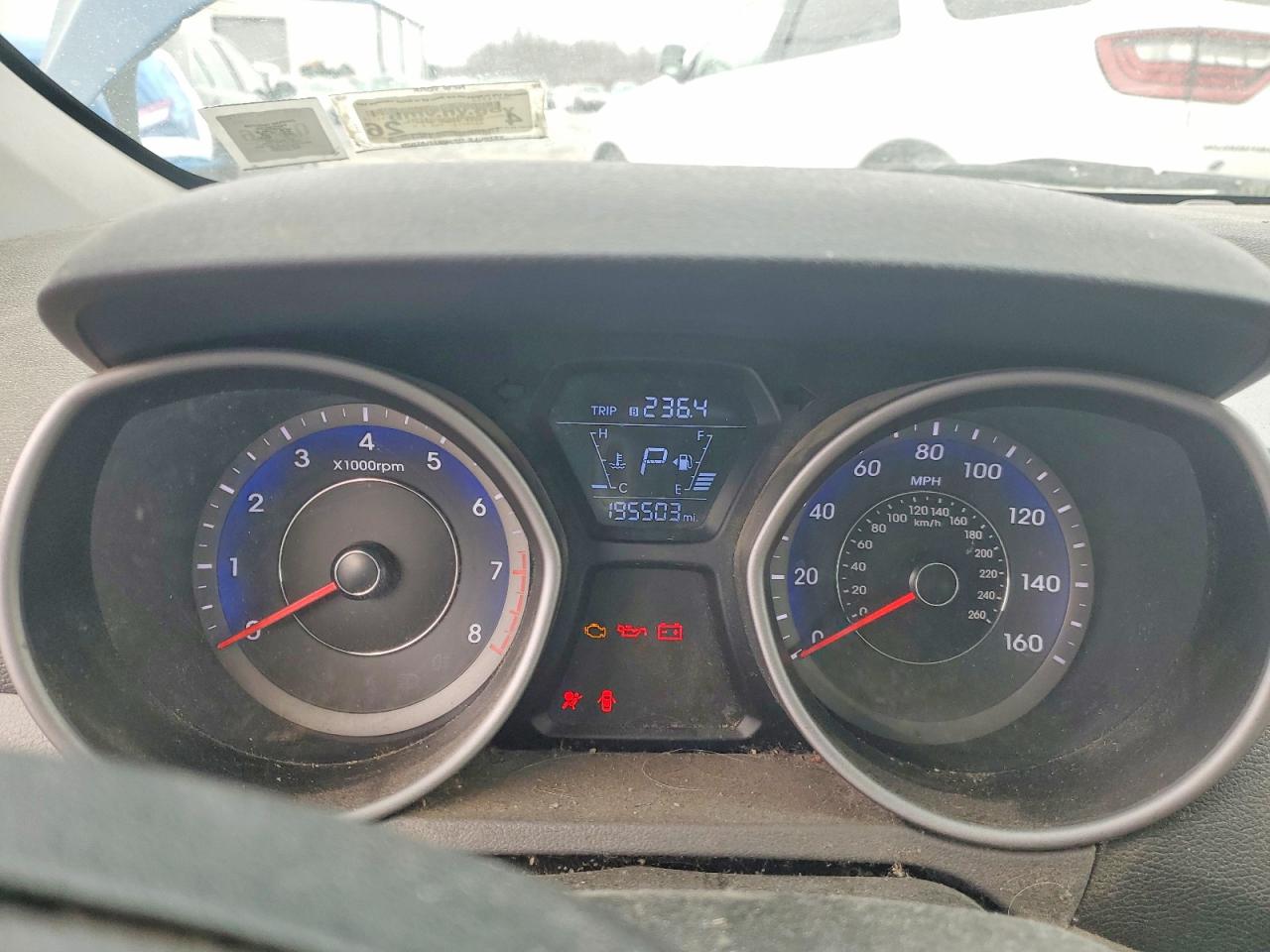 2014 HYUNDAI ELANTRA SE photo 9