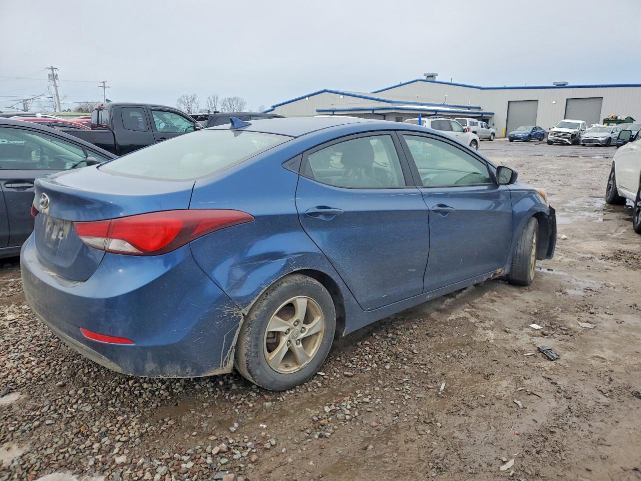 2014 HYUNDAI ELANTRA SE photo 3