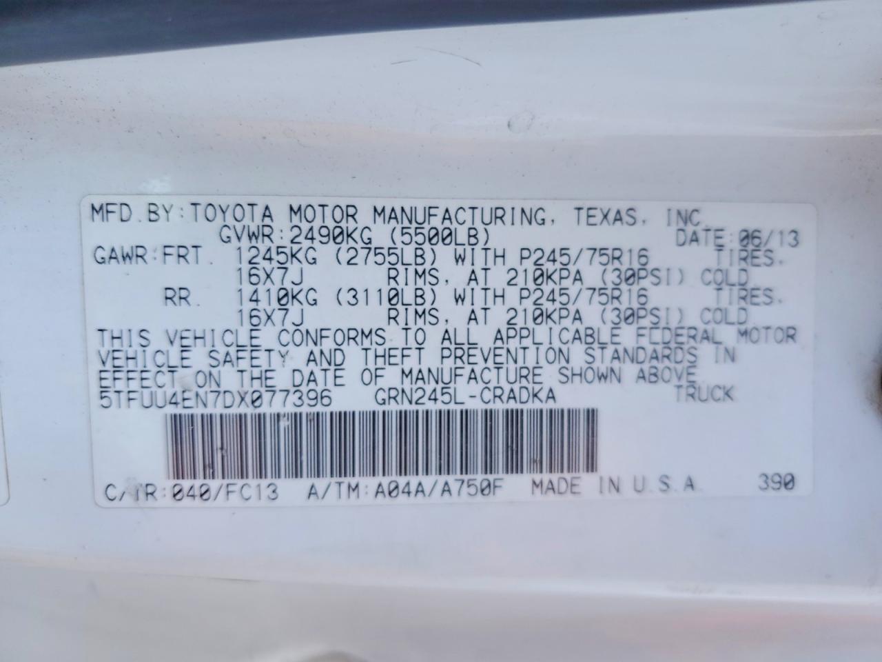 2013 TOYOTA TACOMA photo 23