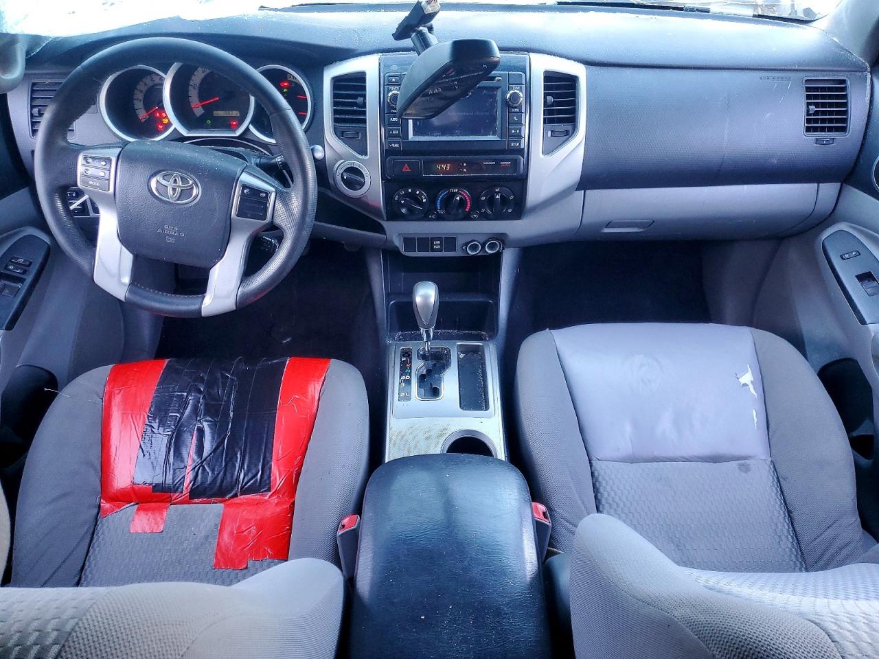 2013 TOYOTA TACOMA photo 15