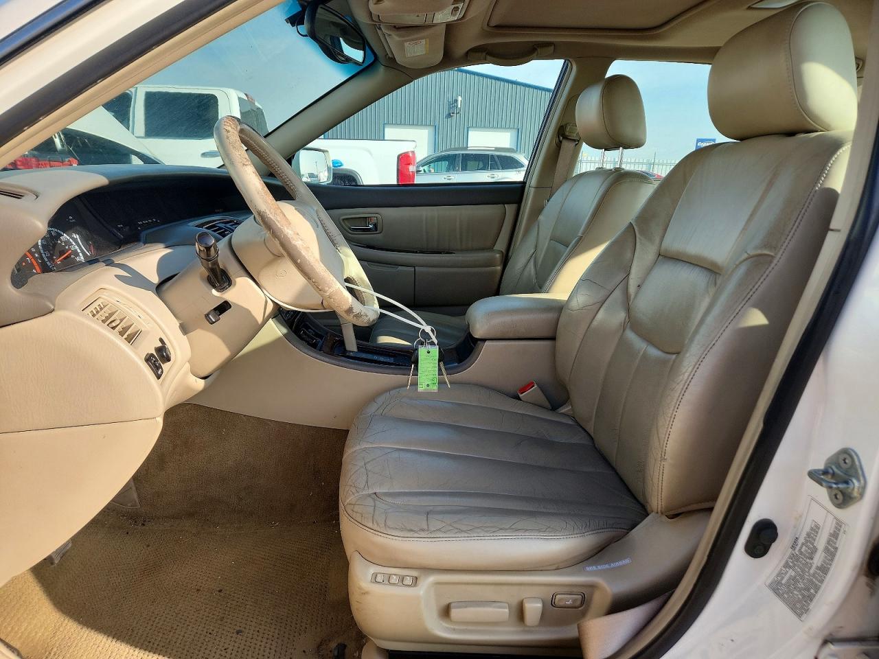 2000 TOYOTA AVALON XL photo 7
