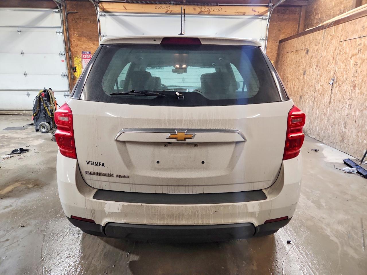 2017 CHEVROLET EQUINOX LS photo 6