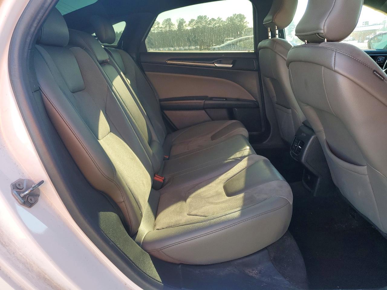 2017 FORD FUSION SPORT photo 28