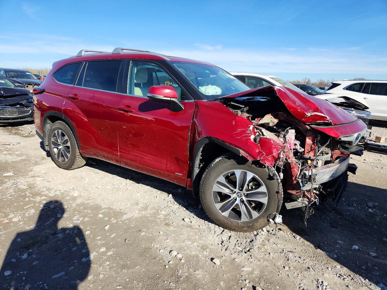 2023 TOYOTA HIGHLANDER HYBRID XLE photo 4