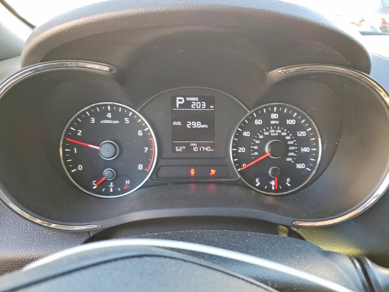 2017 KIA FORTE LX photo 9