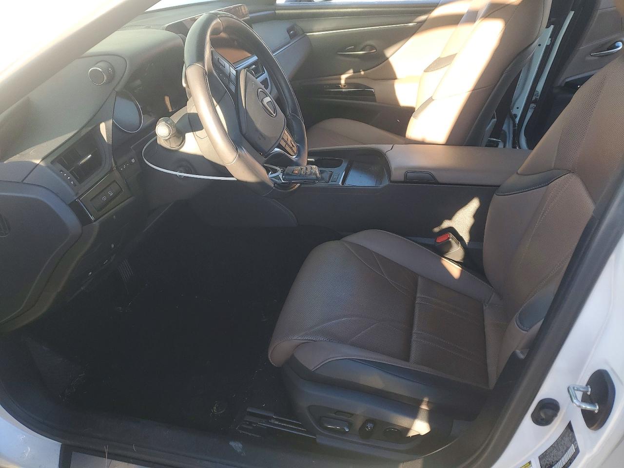 2024 LEXUS ES 350 BASE photo 13