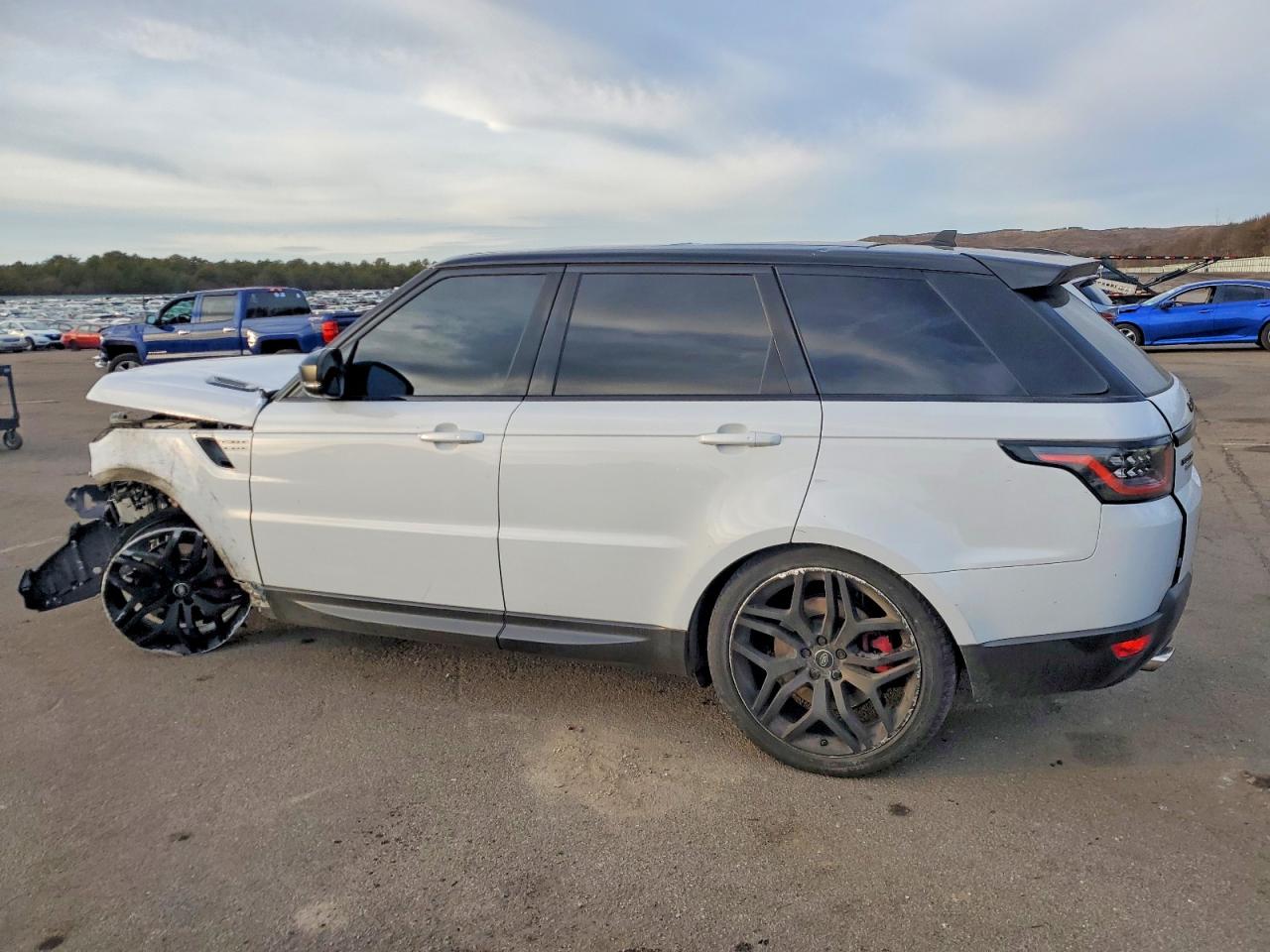 2016 LAND ROVER RANGE ROVER SPORT SC photo 2