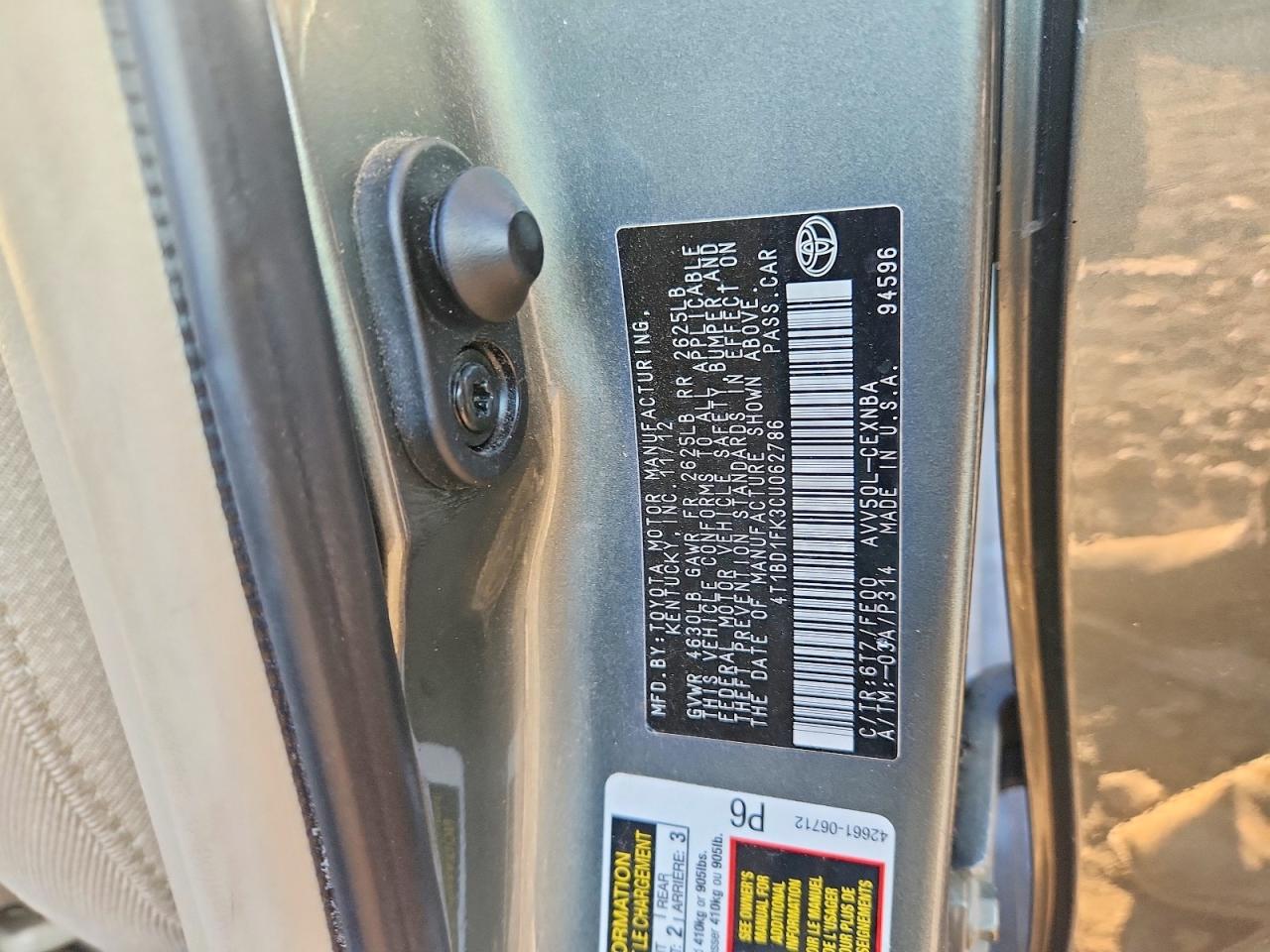 2012 TOYOTA CAMRY HYBRID photo 12