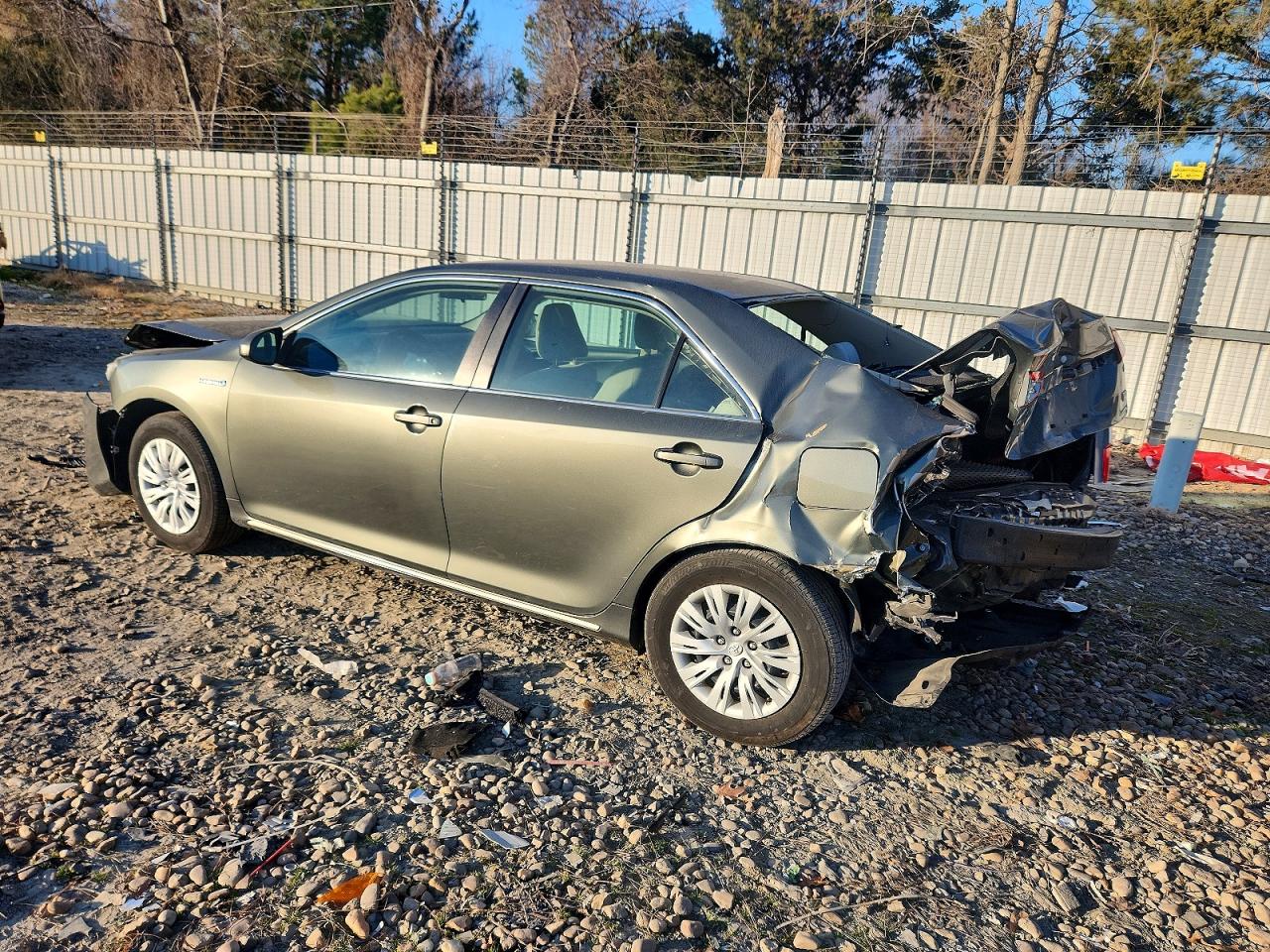 2012 TOYOTA CAMRY HYBRID photo 2