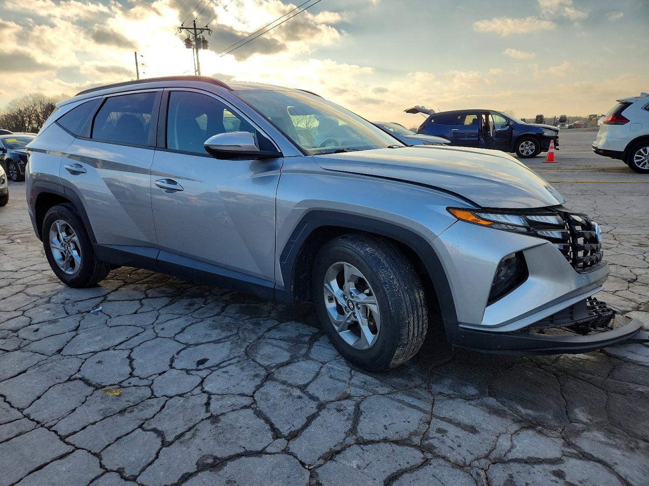 2023 HYUNDAI TUCSON SEL photo 4