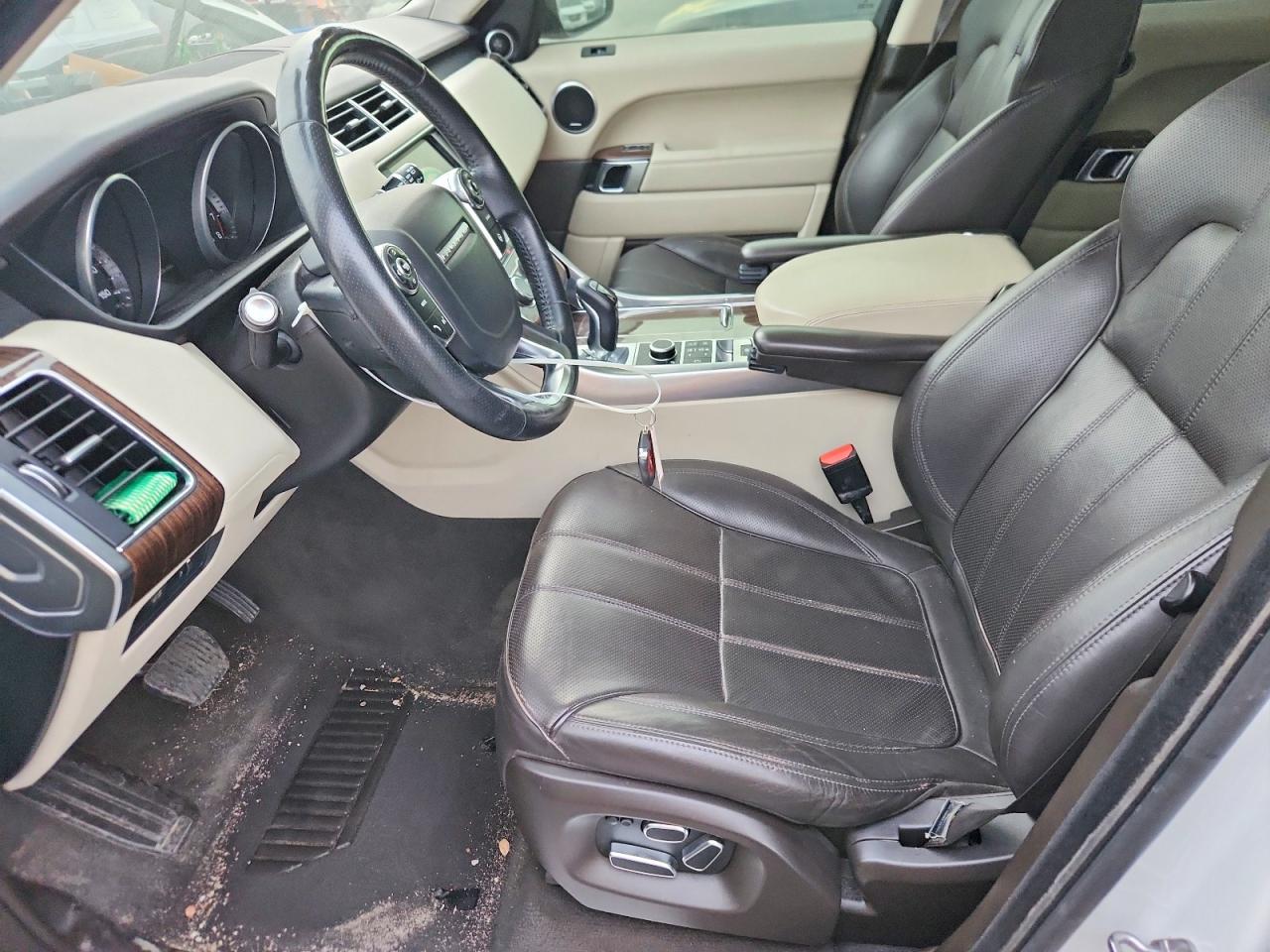 2014 LAND ROVER RANGE ROVER SPORT HSE photo 13