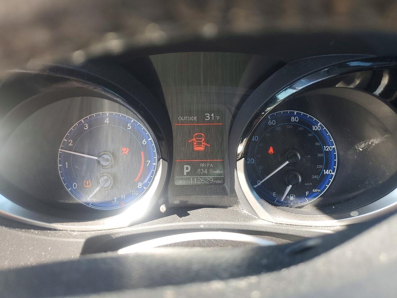 2014 TOYOTA COROLLA L photo 9