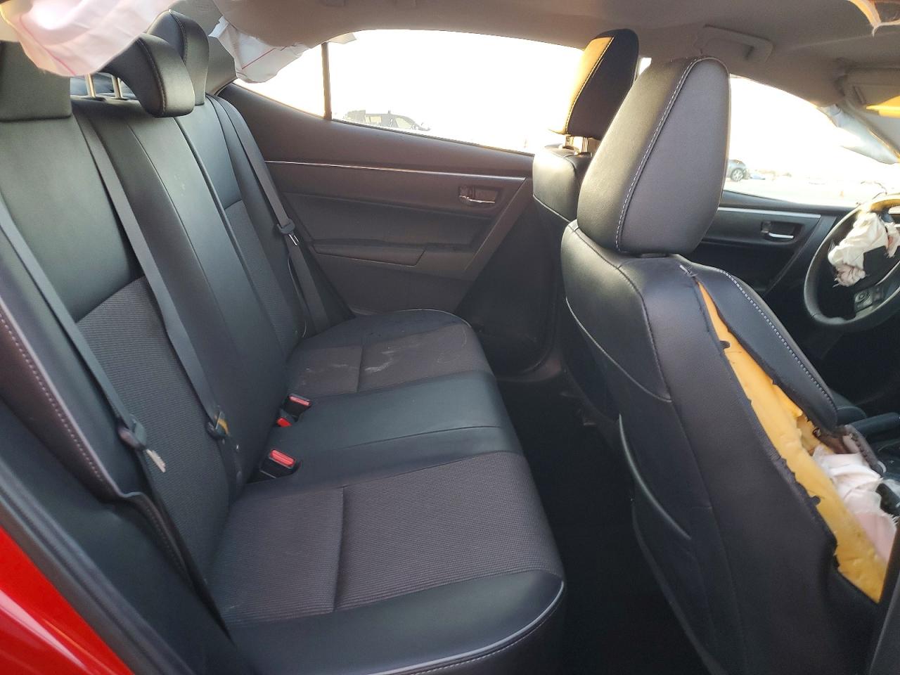 2014 TOYOTA COROLLA L photo 10