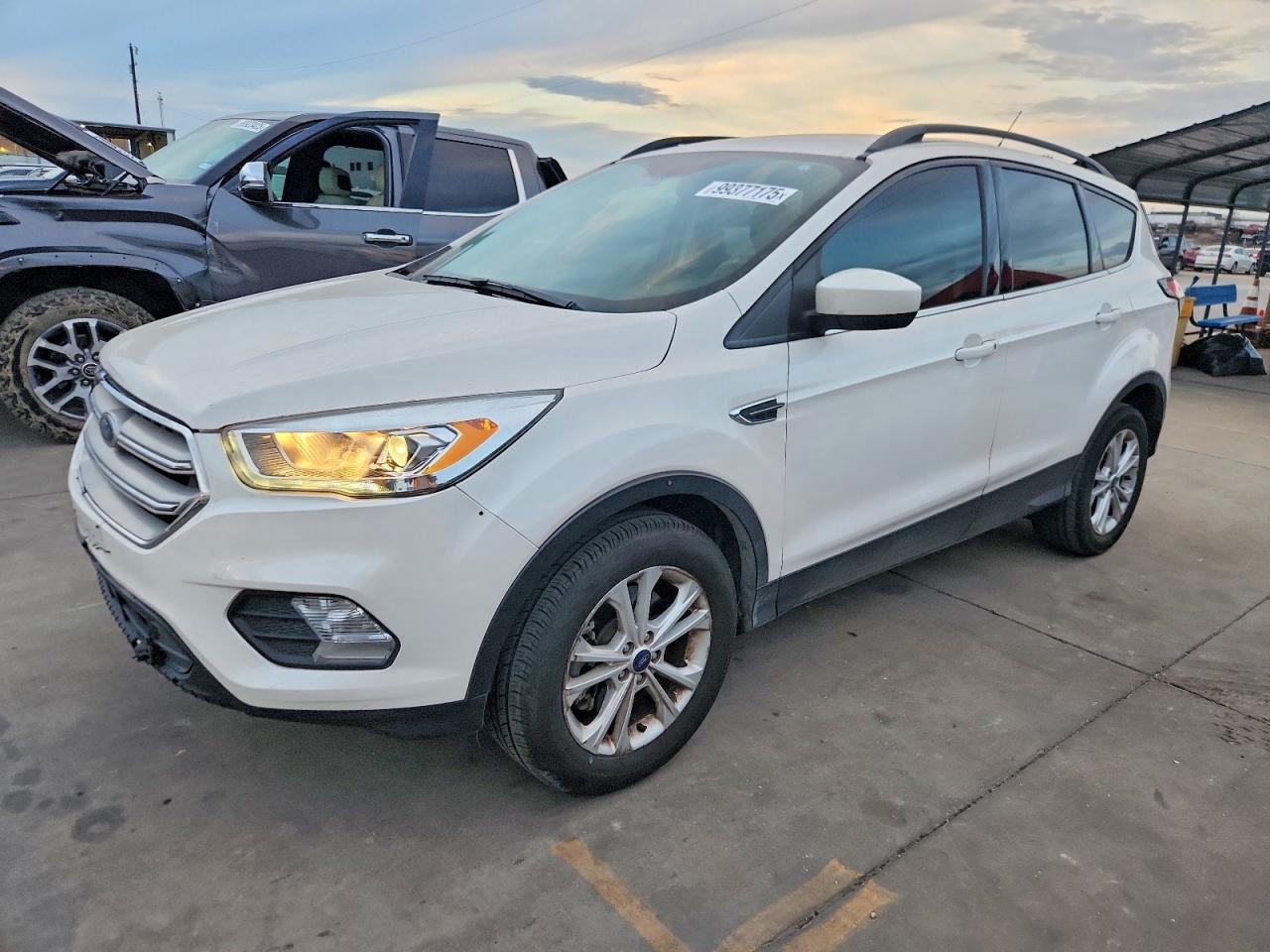 2018 FORD ESCAPE