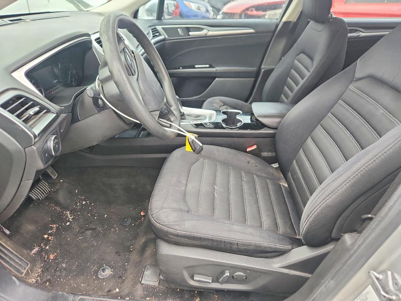 2014 FORD FUSION SE photo 7